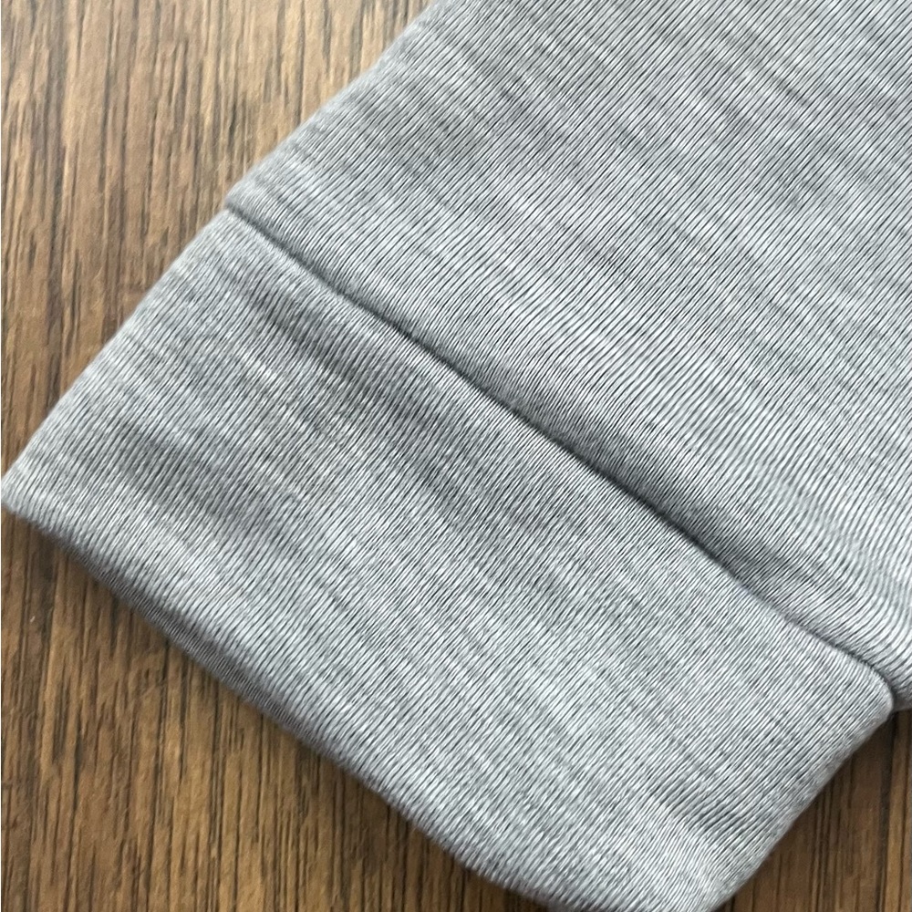 ADIDAS PRIME-GREEN Boxy Cropped 3-Stripe Sweatshirt - Grey Heather - M - Picture 5 of 9